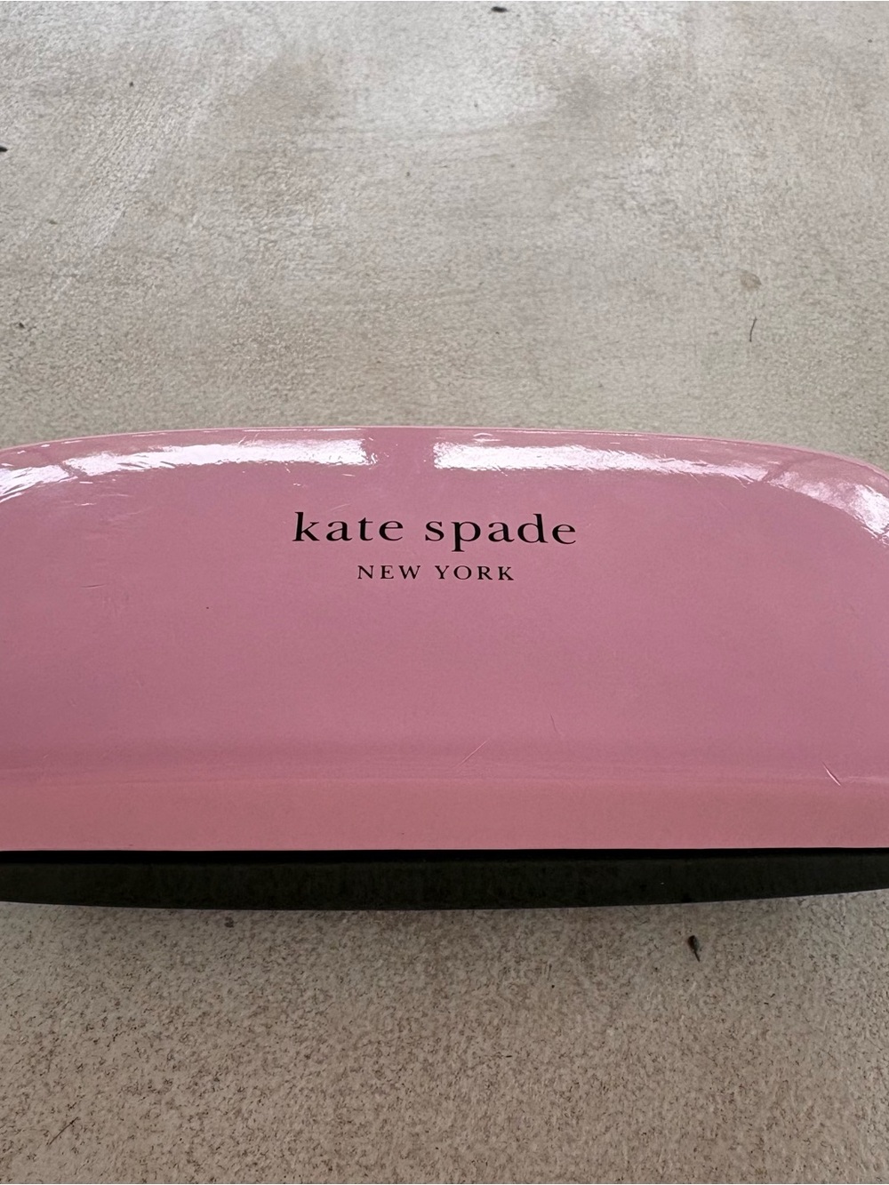 kate spade Pink and Green Gloss Hard Shell Eyeglass Case